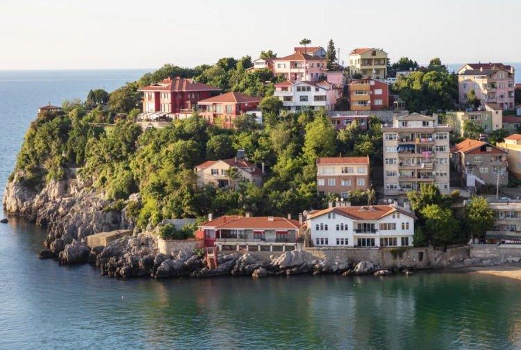 <p><strong>45. ZONGULDAK: 735 bin 830</strong></p>
