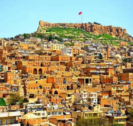 <p><strong>14. MARDİN: 1 milyon 800 bin 184</strong></p>
