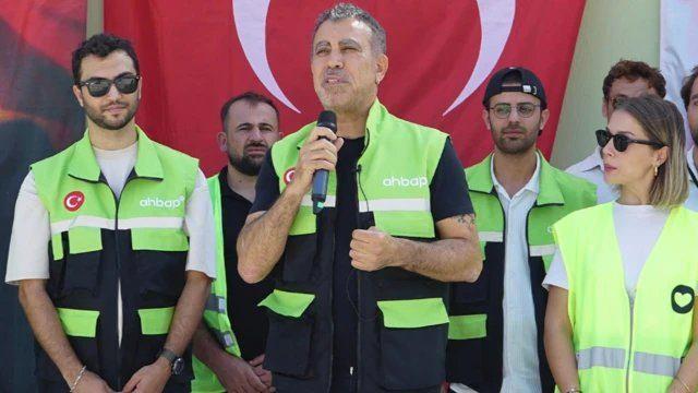 <p><span style="color:#B22222"><strong>DEPREMZEDELER İ&Ccedil;İN ALINAN YARDIM MALZEMELERİ DEPODA BULUNDU</strong></span></p>

<p>Soruşturma kapsamında Kocaeli&rsquo;nin Derince il&ccedil;esindeki Ahbap Derneği tesisinde yapılan incelemelerde &ccedil;ok sayıda ayni yardım malzemesi tespit edildi.&nbsp;</p>
