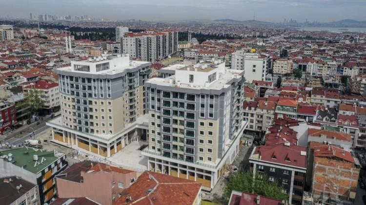 <p><span style="color:#B22222"><strong>EN AZ BAŞVURU KADIKÖY VE SULTANBEYLİ’DEN</strong></span></p>
<p> </p>
<p><br />
Hızlı tarama yöntemine yapılan başvuruların yüzdeliklerin ilçe kapsamında dağılımına bakıldığında en çok başvuru Kadıköylülerden gelirken, en az talepte bulunan ilçe ise Sultanbeyli oldu.</p>
<p> </p>