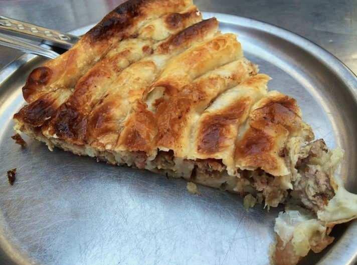 <p>3 - Burek &ndash; Bosna Hersek</p>

<p>&nbsp;</p>
