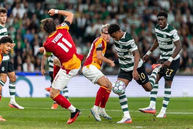 <p>Sarı-kırmızılılar, 1-0 &ouml;ne ge&ccedil;tiği ma&ccedil;ı 3-1 kaybetti.</p>
