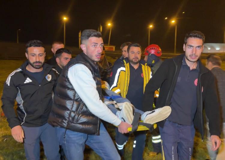 <p>Kaza, saat 23.15 sıralarında Palandöken ilçesinde meydana geldi. </p>

