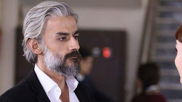 <p>Kanbolat G&ouml;rkem Arslan'ın kalp krizi nedeniyle hayatını kaybettiği &ouml;ğrenilirken, 11 Şubat 2026'da yaşamını yitiren oyuncu i&ccedil;in İstanbul'da cenaze t&ouml;reni d&uuml;zenlendi. Arslan, ailesi, yakınları ve sevenlerinin katıldığı t&ouml;renin ardından son yolculuğuna uğurlandı.</p>
