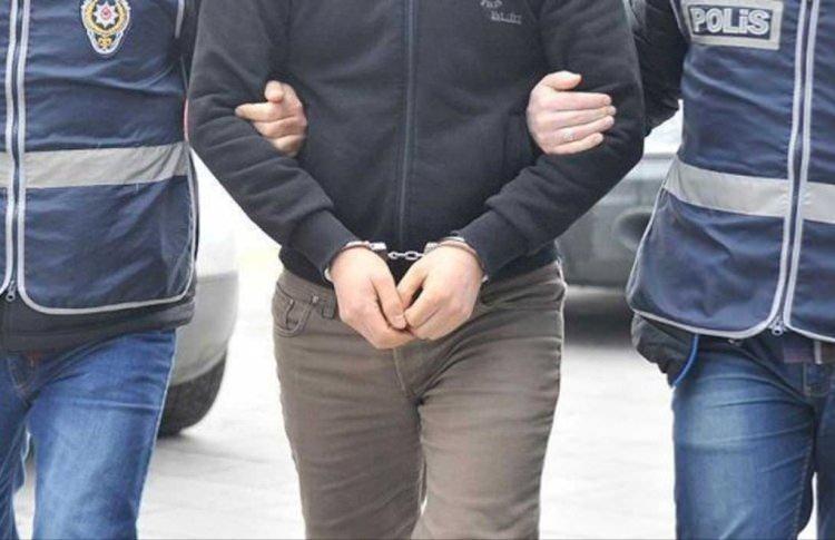 <p>Bakırk&ouml;y Cumhuriyet Başsavcılığı'nın y&uuml;r&uuml;tt&uuml;ğ&uuml; uyuşturucu soruşturması kapsamında bu sabah 18 kişi hakkında g&ouml;zaltı kararı verildi.</p>

<p>&nbsp;</p>

<p>Operasyonlar kapsamında 16 kişi g&ouml;zaltına alındı.</p>
