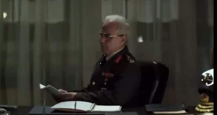 <p>S&ouml;z konusu benzerlik, herhangi bir &ouml;ng&ouml;r&uuml; veya doğrudan bağlantının kanıtı olarak değil, filmdeki sahnenin yıllar sonra yeniden g&uuml;ndeme gelmesine neden olan dikkat &ccedil;ekici bir ayrıntı olarak değerlendirildi.</p>
