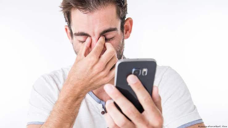 <p>Banka m&uuml;şteri hizmetleriyle yapılan g&ouml;r&uuml;şmelerde g&uuml;nl&uuml;k konuşma sırasında kullanılan bazı ifadeler, t&uuml;keticiler a&ccedil;ısından beklenmedik sonu&ccedil;lar doğurabiliyor.</p>
