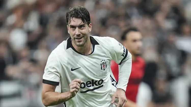 <p>5- Dusan Vlahovic | Beşiktaş | 4 gol (3 ma&ccedil;ta)</p>
