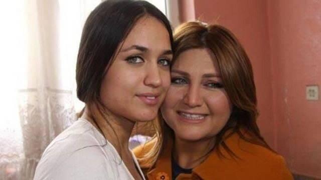 <p>Sibel Can&rsquo;ın desteğiyle adını duyuran Kaya, 2015 yılında Diyarbakır&rsquo;ın Ergani il&ccedil;esinde eski sevgilisi tarafından başından vurulmuş ve ağır yaralanmıştı.</p>
