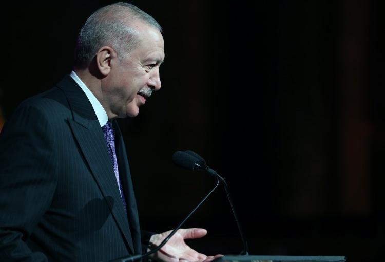 <p><span style="color:#B22222"><strong>&Ouml;TE YANDAN CUMHURBAŞKANI ERDOĞAN'IN DİPLOMASİ TRAFİĞİ DEVAM EDİYOR...&nbsp;</strong></span></p>
