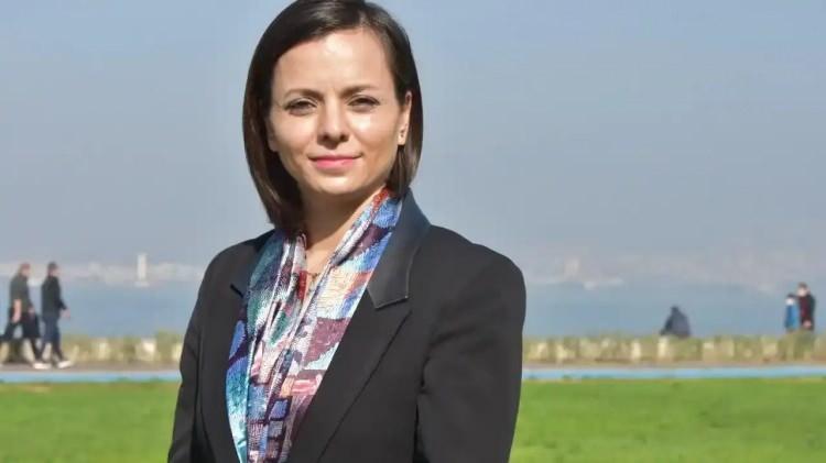 <p><strong><span style="color:#B22222">HELİL KINAY&nbsp;</span> |&nbsp; İZMİR KARABAĞLAR</strong></p>
