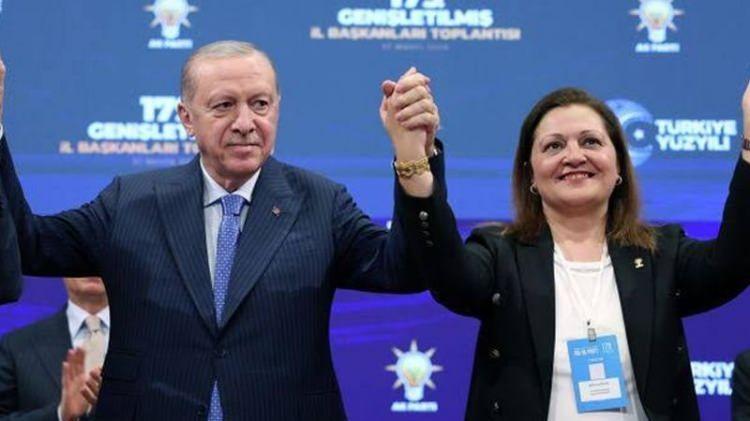 <p><strong><span style="color:#B22222">BURCU K&Ouml;KSAL</span>&nbsp; |&nbsp; AFYONKARAHİSAR BELEDİYE BAŞKANI</strong></p>
