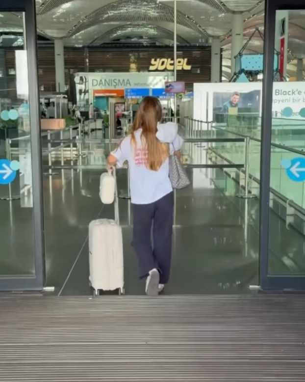 <p>&nbsp;Haziran ayında liseden mezun olan Su, &uuml;niversite eğitimi i&ccedil;in rotasını İngiltere'nin başkenti Londra'ya &ccedil;evirdi.</p>
