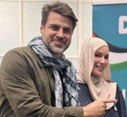 <p>G&ouml;zlerden uzak yaşayan &uuml;nl&uuml; &ccedil;ift zaman zaman paylaşımlarıyla dikkatleri &uuml;st&uuml;ne &ccedil;ekiyor. Son olarak Reshad Strik, eşiyle &ccedil;ektirdiği fotoğraflarını romantik bir mesaj ile yayımladı.</p>
