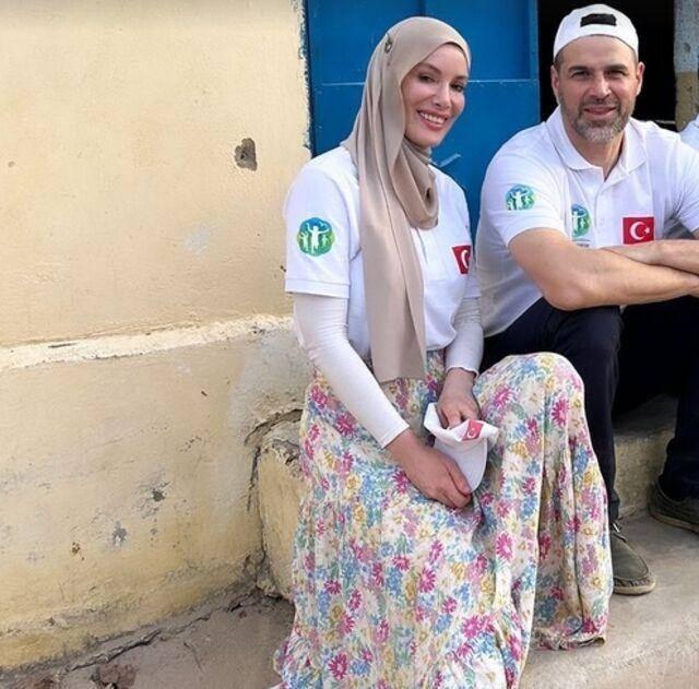 <p>Haziran 2024'te s&uuml;rpriz bir şekilde d&uuml;nyaevine giren Gamze &Ouml;z&ccedil;elik ile Reshad Strik &ccedil;ifti, &ouml;zel hayatlarıyla da sosyal medyada yakından takip ediliyor.</p>
