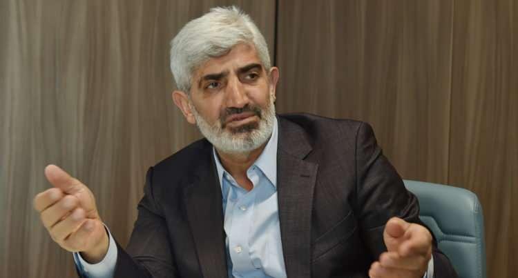 <p><em><strong>GENAR Başkanı İhsan Aktaş, Yeni Şafak gazetesindeki k&ouml;şe yazısında son anket &ccedil;alışmalarına ilişkin şu değerlendirmelerde bulundu:</strong></em><br />
&nbsp;</p>

<p>Bir &ouml;nceki se&ccedil;ime giderken Altılı Masa gibi g&uuml;&ccedil;l&uuml; bir organizasyon vardı. Kim ne derse desin, muhalefetin tek bir &ccedil;atı altında toparlanması başarılı bir organizasyondu.<br />
&nbsp;</p>

<p>Cumhuriyet Halk Partisi&rsquo;nin yerel y&ouml;netim başarısı bu birlikteliğin doğal sonucu olmasına rağmen, &ccedil;atıyı kuran Kemal Kılı&ccedil;daroğlu yenilik&ccedil;iler tarafından adeta bir nefret objesine d&ouml;n&uuml;şt&uuml;r&uuml;ld&uuml; ve yerel se&ccedil;im başarısı kendi hanelerine yazıldı.</p>

<p><br />
Cumhur İttifakı: Bu se&ccedil;ime Cumhur İttifakı avantajlı giriyor. Sayın Devlet Bah&ccedil;eli daha erken d&ouml;nemlerde ifade etmişti; Cumhurbaşkanımızın adaylığı konusunda bir muğlaklık g&ouml;z&uuml;km&uuml;yor.</p>
