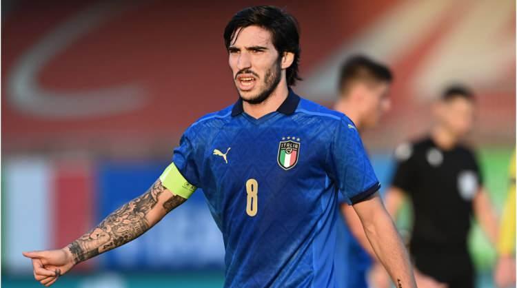 <p>27 &ndash; Sandro Tonali &ndash; İtalya (80 milyon euro)</p>
