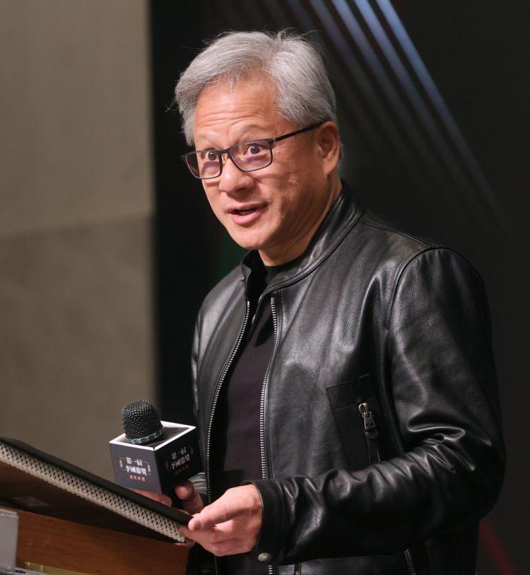 <p><span style="color:#B22222"><strong>JENSEN HUANG&nbsp;</strong></span></p>
