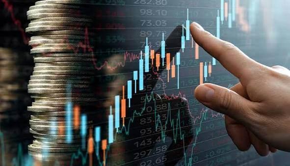 <p>Sermaye Piyasası Kurulu (SPK); Tera, Pusula, Hedef, Atlas, A1 Capital, Pardus ve Bulls Portf&ouml;y'e ait, TEFAS'ta işlem g&ouml;ren fonların alım-satımını durdurmuş ve toplam 131 fonun tasfiyesine karar vermişti.</p>
