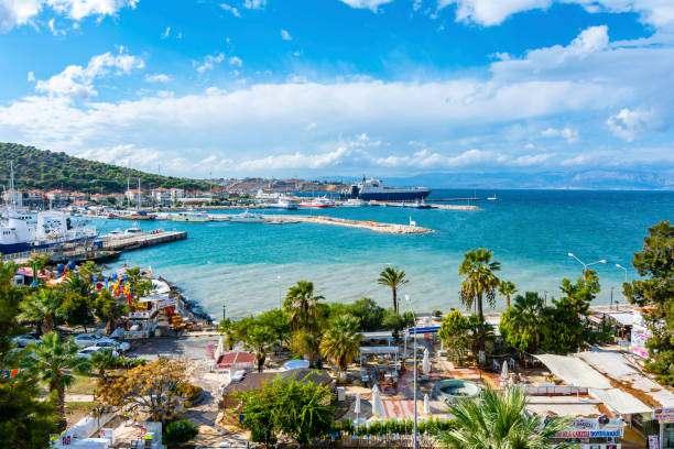 <p><strong>İZMİR: LİSTENİN ZİRVESİNDE YER ALDI</strong></p>

<p>&nbsp;</p>

<p>Ege'nin İncisi İzmir, yapay zek&acirc; tarafından hazırlanan listede zirvede yer aldı.</p>
