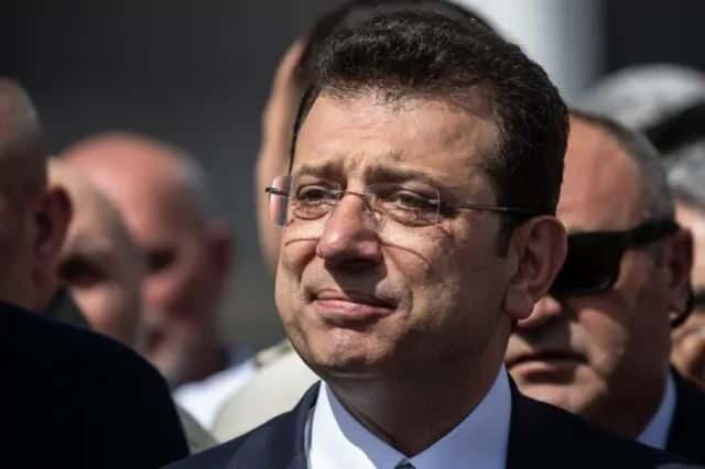 <p>Ekrem İmamoğlu &Ccedil;ıkar Ama&ccedil;lı Su&ccedil; &Ouml;rg&uuml;t&uuml; davasının ikinci duruşmasının 25'inci g&uuml;n&uuml;nde tutuksuz sanıkların savunmalarının alınmasına devam edildi.</p>

<p>İstanbul 33. Ağır Ceza Mahkemesi'nce Marmara Ceza İnfaz Kurumu'nda g&ouml;r&uuml;len duruşmada İBB Harita M&uuml;hendisi tutuksuz sanık Yakup &Ouml;ner savunma yaptı.&nbsp;</p>
