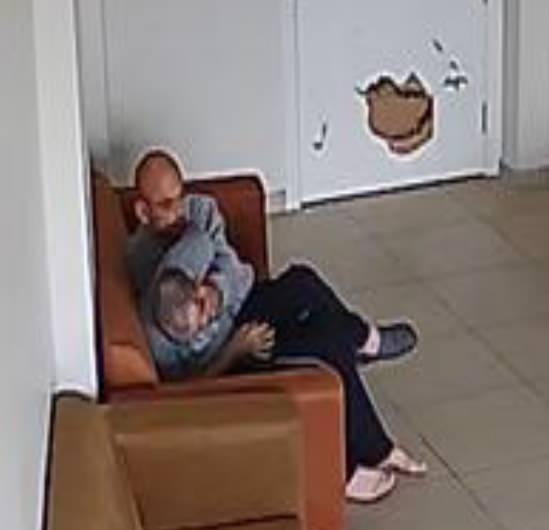 <p>Yaklaşık 2 saat boyunca s&uuml;ren dehşet anları g&uuml;venlik kameralarınca saniye saniye kaydedildi.&nbsp;</p>
