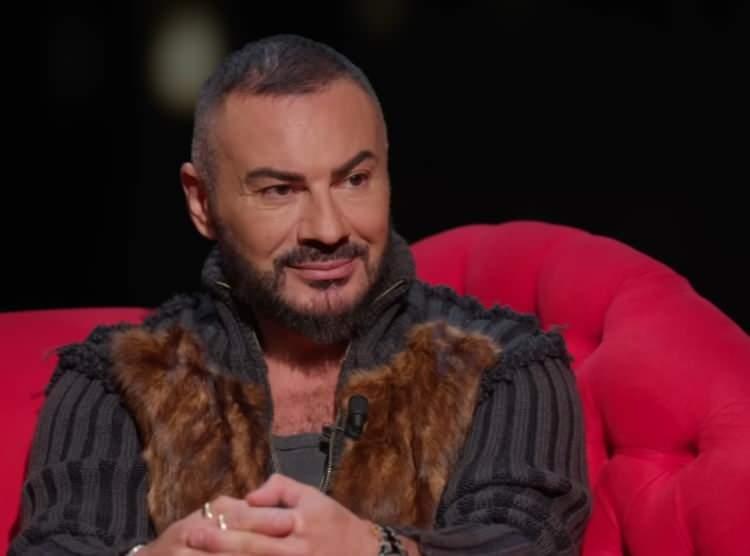 <div>"ARTIK MUTLU OLMUYORUM"</div>

<div>&nbsp;</div>

<div>M&uuml;zik yapmaktan artık eskisi gibi keyif almadığını ifade eden &uuml;nl&uuml; pop&ccedil;u, i&ccedil;inde bulunduğu s&uuml;reci şu s&ouml;zlerle dile getirdi:</div>

<div>&nbsp;</div>

<div>&nbsp;</div>
