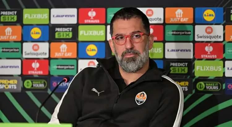 <p>Arda Turan, ge&ccedil;en sezon Ukrayna'da lig şampiyonluğuna ulaştırdığı Shakhtar Donetsk'in başında 61 ma&ccedil;a &ccedil;ıktı ve 2.16'lık puan ortalaması tutturdu.</p>
