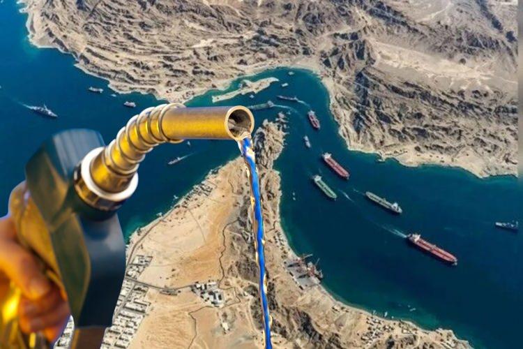 <p>Dizel, jet yakıtı, benzin ve nafta &uuml;reten rafinerinin deniz yoluyla ihracata uygun &uuml;&ccedil; iskelesi bulunuyor. Ancak K&ouml;rfez'den yapılacak sevkiyatlar a&ccedil;ısından H&uuml;rm&uuml;z Boğazı'ndaki taşımacılık koşulları &ouml;nemli bir risk olmaya devam ediyor.</p>

<p>​</p>
