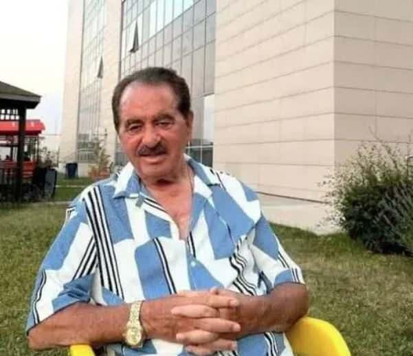 <p>Ayşeg&uuml;l Yıldız, eski eşi İbrahim Tatlıses'in sağlık durumuyla ilgili konuşurken tedavi s&uuml;recinin s&uuml;rd&uuml;ğ&uuml;n&uuml; s&ouml;yledi.&nbsp;</p>
