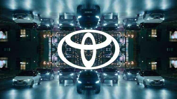 <p><span style="color:#B22222"><strong>TOYOTA</strong></span></p>

