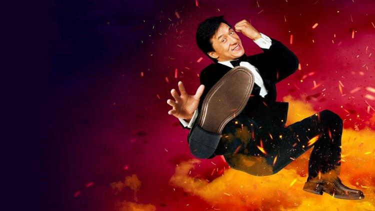 <p>72 yaşındaki oyuncu, David Beckham ve Jack Ma ile birlikte NBA &Ccedil;in organizasyonunda g&ouml;r&uuml;nt&uuml;lendi. D&ouml;v&uuml;ş sanatlarını komediyle birleştirdiği filmlerle d&uuml;nya &ccedil;apında tanınan Jackie Chan, 2026 NBA &Ccedil;in ma&ccedil;larını izleyen &uuml;nl&uuml; isimler arasında yer aldı.</p>

<p>&nbsp;</p>
