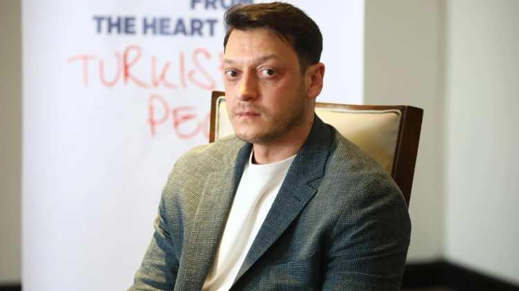 <p><span style="color:#B22222"><strong>MESUT &Ouml;ZİL'E &Ouml;ZEL TASARLANDI</strong></span></p>
