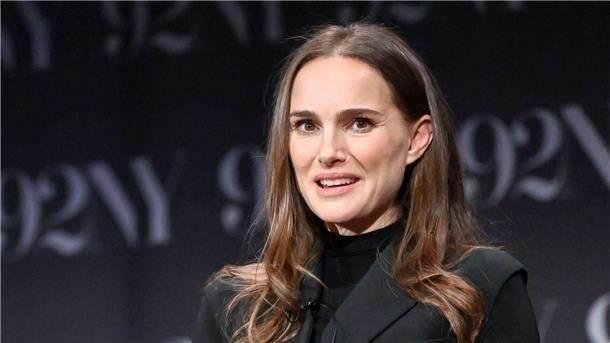 <p><strong><span style="color:#B22222">NATALIE PORTMAN&nbsp;</span> |&nbsp; İSRAİL</strong></p>

<p>&nbsp;</p>

<p><strong>Oyuncu</strong></p>
