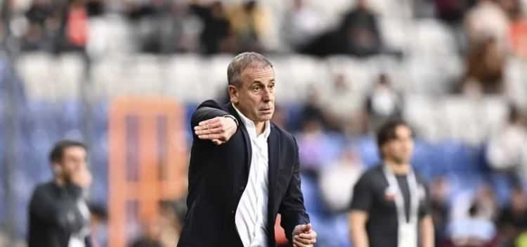 <p>63 yaşındaki teknik adam, 2011-2013 yılları arasında Ay-yıldızlıların başında g&ouml;rev almıştı.</p>
