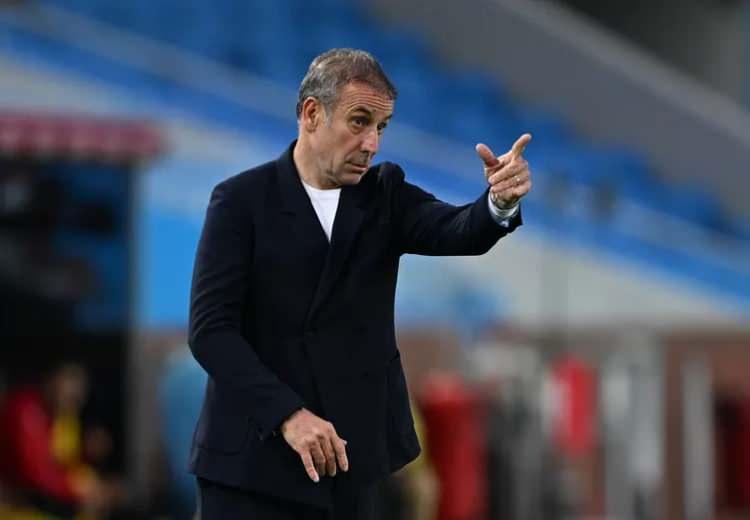 <p>Avcı, ge&ccedil;tiğimiz g&uuml;nlerde yaptığı a&ccedil;ıklamalarda, A Milli Futbol Takımı'nı &ccedil;alıştırması i&ccedil;in adının ge&ccedil;mesinin kendisini mutlu ettiğini belirterek, <strong>"Şu an itibarıyla b&ouml;yle bir durum net bir şekilde yok."</strong> demişti.</p>
