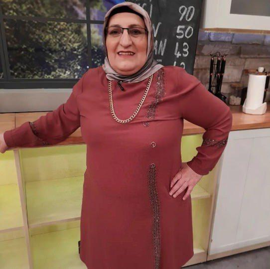 <p>Yapılan yorumlardan bazıları ş&ouml;yle oldu: "Bunu bile şov yapmışlar, pes", "B&ouml;yle bir şeyi kayda alıp sergilemek ne kadar doğru", "Rezillik bunu yayınlamak"</p>
