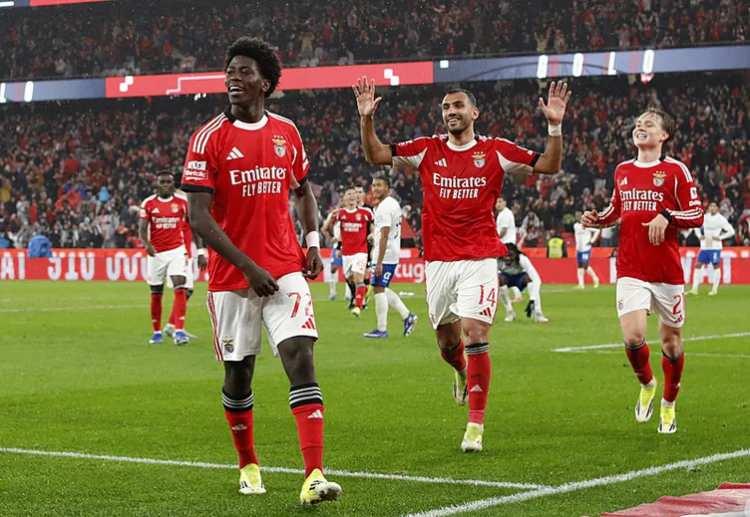<p>2031 - Benfica</p>
