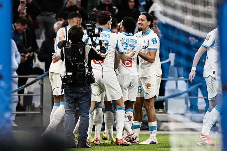 <p>2034 - Marseille</p>
