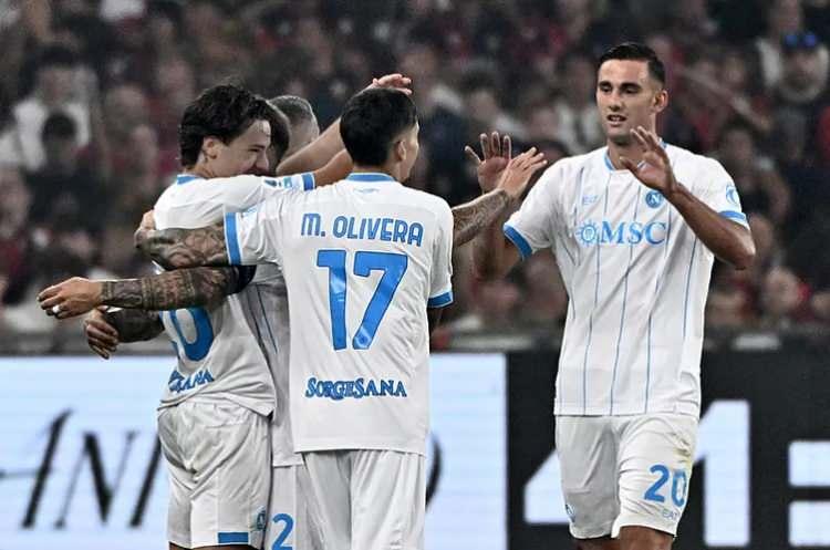 <p>17- Napoli | 424,50 milyon Euro</p>
