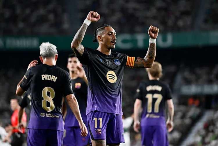 <p>5- Barcelona | 1.30 milyar Euro</p>
