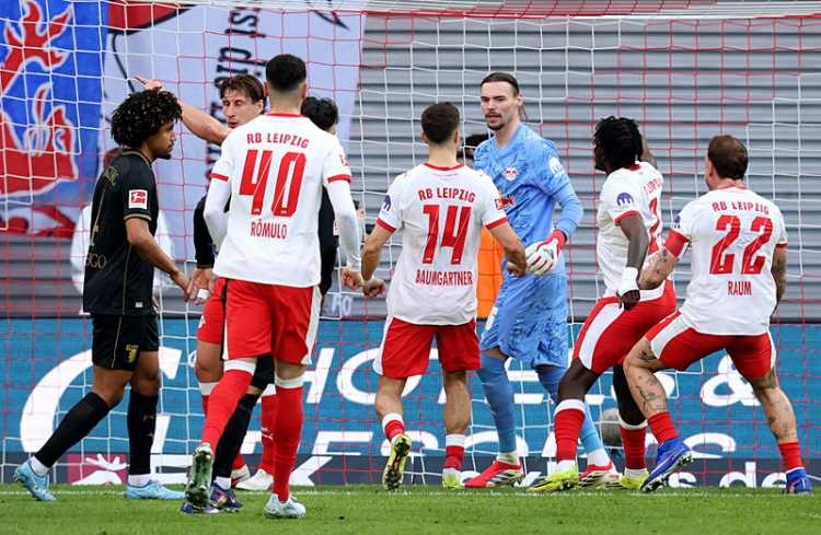 <p>14- RB Leipzig | 514,95 milyon Euro</p>
