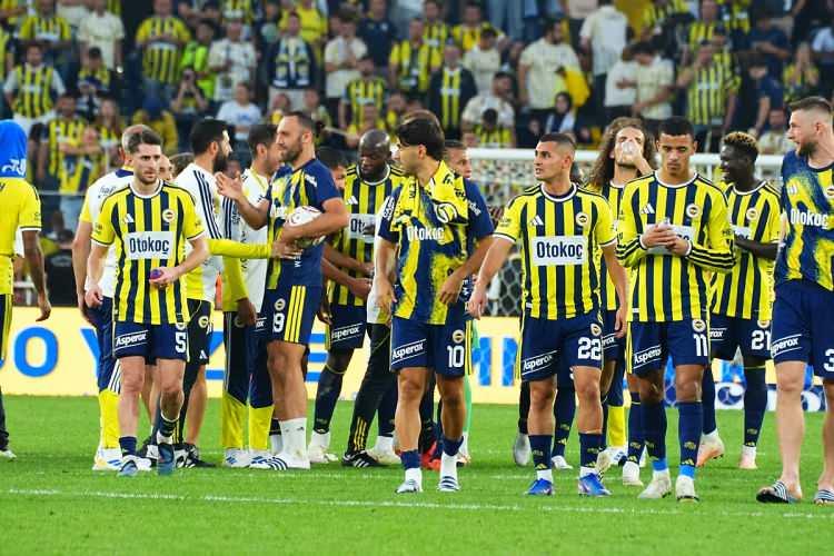 <p>Fenerbah&ccedil;e ise yarın, Premier Lig temsilcisi Aston Villa'ya konuk olacak.</p>
