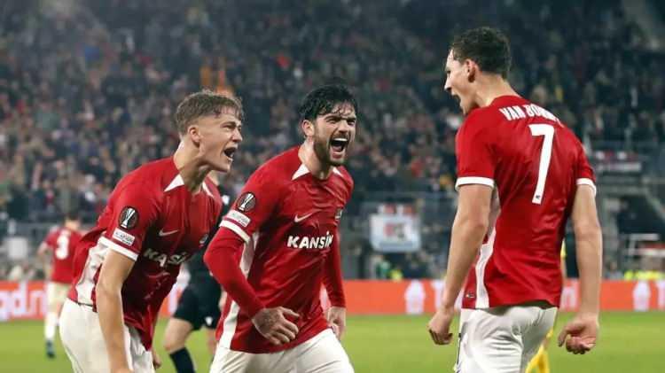 <p>10- AZ ALKMAAR | 6 PUAN | 4 AVERAJ</p>
