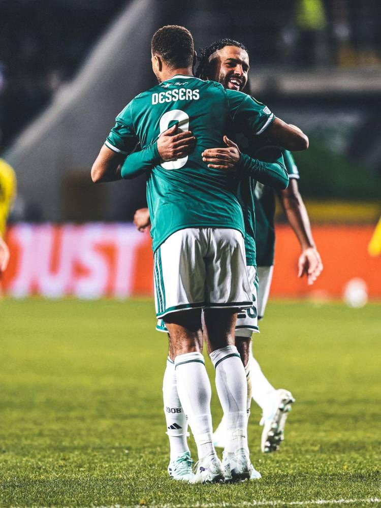 <p>1- PANATHINAIKOS | 6 PUAN | 5 AVERAJ</p>
