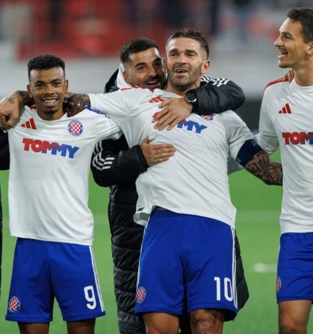 <p>8- HAJDUK SPLIT | 6 PUAN | 2 AVERAJ</p>
