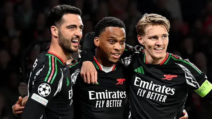 <p>2 - Arsenal: 130.000</p>
