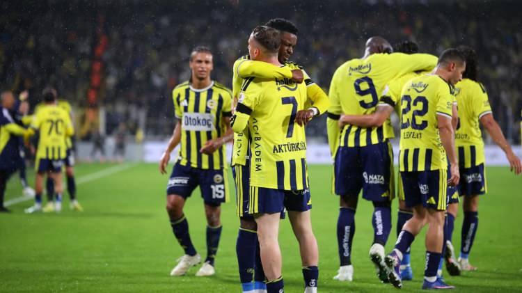 <p><strong>27 - FENERBAH&Ccedil;E: 60.750</strong></p>
