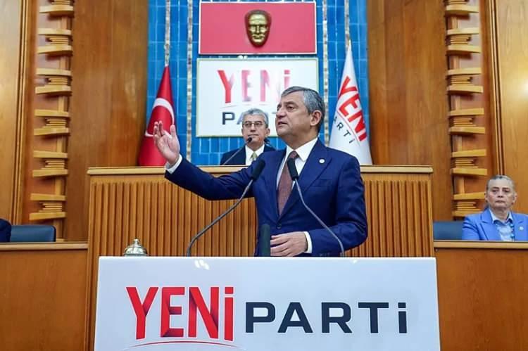 <p><strong><span style="color:rgb(178, 34, 34)">İHTAR G&Ouml;NDERİLEN MİLLETVEKİLLERİ</span></strong></p>

<p><strong>İlter Yeşiltaş'ın aktardığı listede şu isimler yer aldı:</strong></p>
