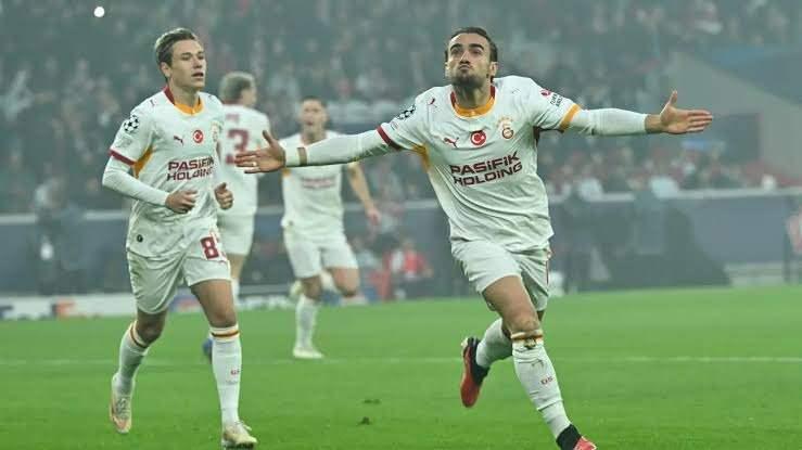 <p>Galatasaray ise Fransa'da deplasmanda Lille ile karşılaştı, sahadan da 4-2'lik galibiyetle ayrıldı.</p>
